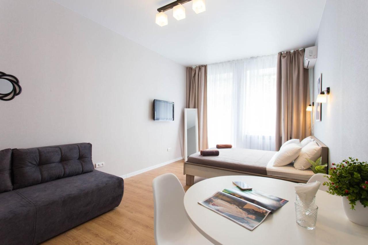 Modern Studio Beside Metro Yaroslava Mudroho, Universytet - Chernyshevska Str 95-7 Harkiv Exterior foto