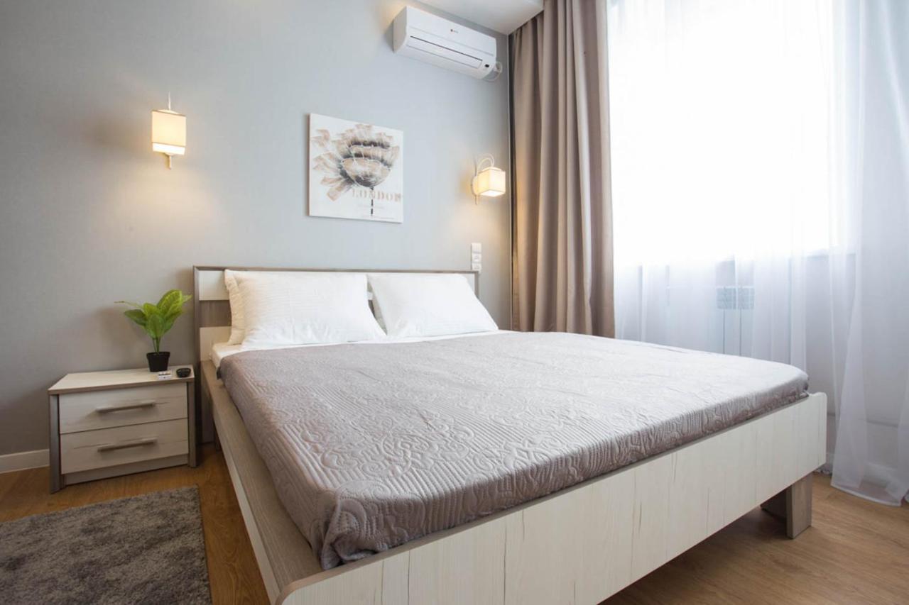Modern Studio Beside Metro Yaroslava Mudroho, Universytet - Chernyshevska Str 95-7 Harkiv Exterior foto