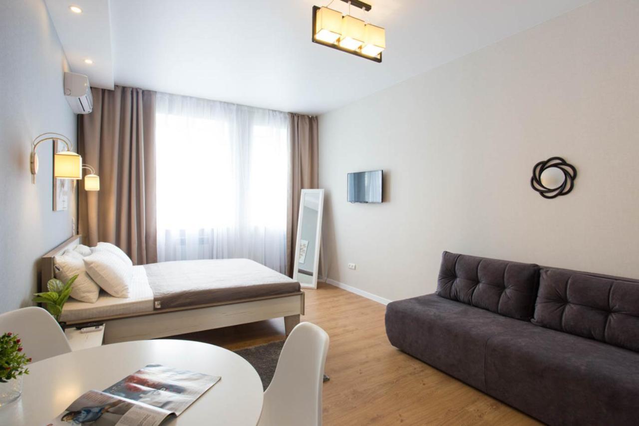 Modern Studio Beside Metro Yaroslava Mudroho, Universytet - Chernyshevska Str 95-7 Harkiv Exterior foto
