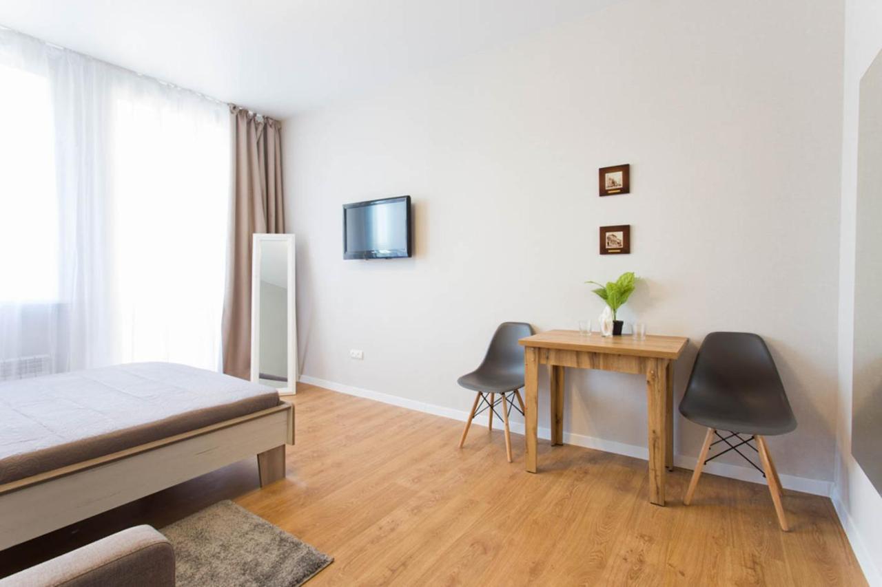 Modern Studio Beside Metro Yaroslava Mudroho, Universytet - Chernyshevska Str 95-7 Harkiv Exterior foto