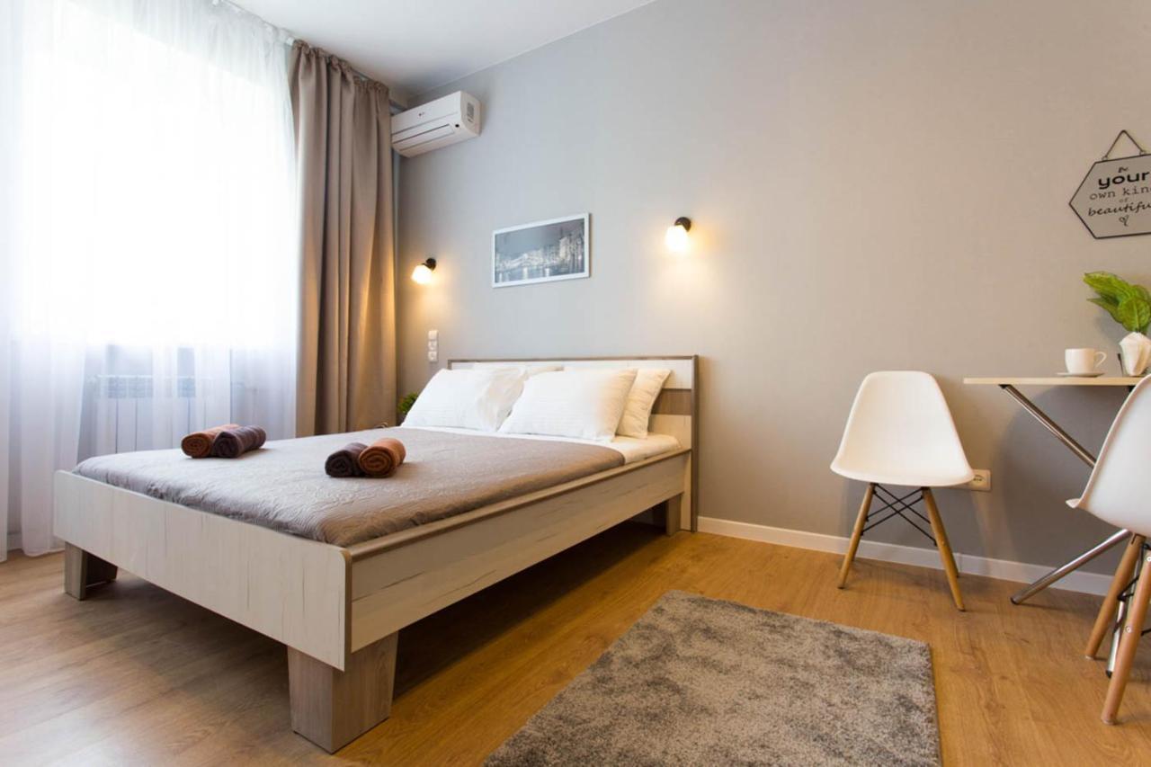 Modern Studio Beside Metro Yaroslava Mudroho, Universytet - Chernyshevska Str 95-7 Harkiv Exterior foto