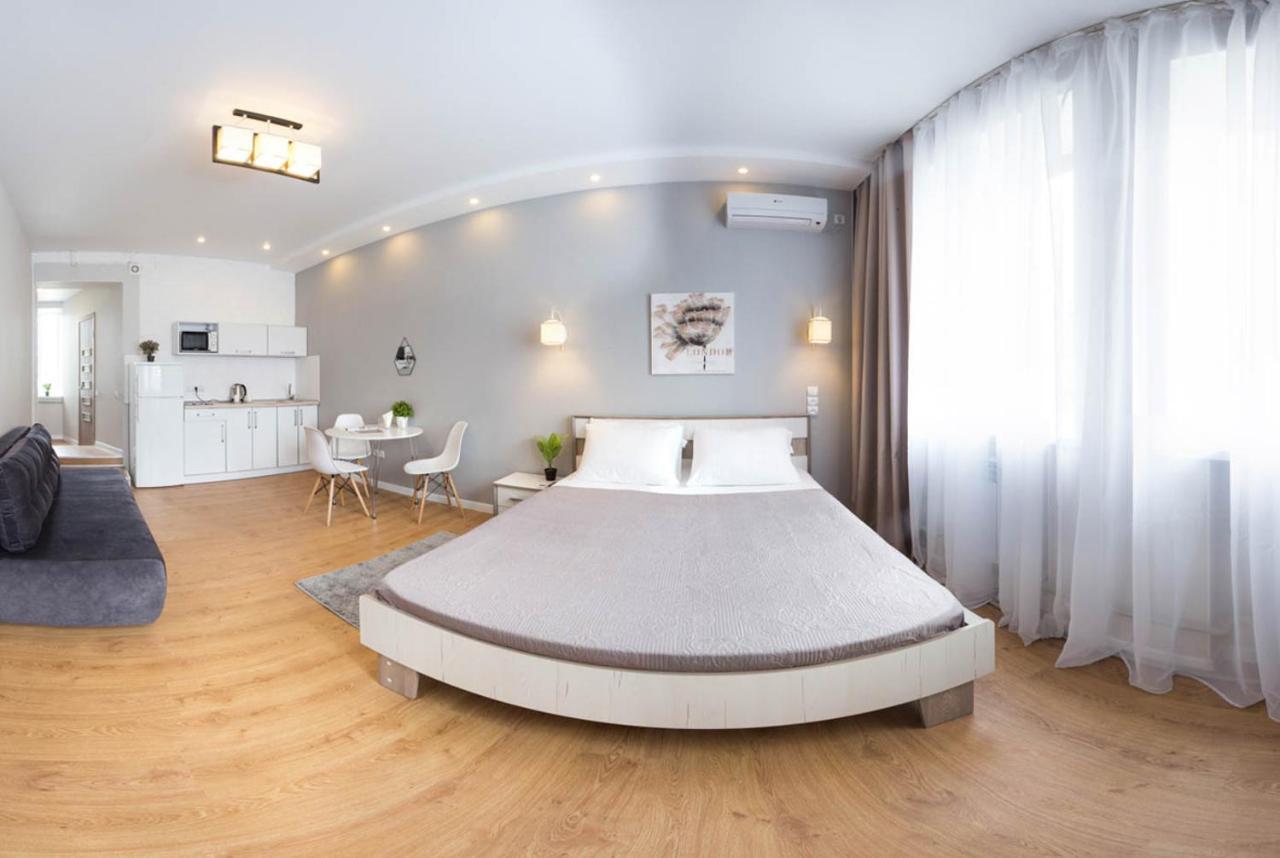 Modern Studio Beside Metro Yaroslava Mudroho, Universytet - Chernyshevska Str 95-7 Harkiv Exterior foto