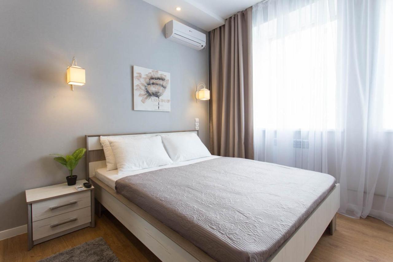 Modern Studio Beside Metro Yaroslava Mudroho, Universytet - Chernyshevska Str 95-7 Harkiv Exterior foto