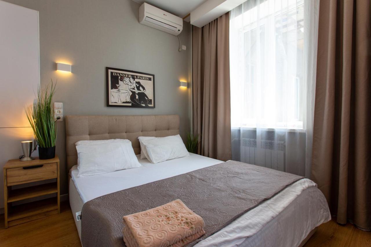 Modern Studio Beside Metro Yaroslava Mudroho, Universytet - Chernyshevska Str 95-7 Harkiv Exterior foto